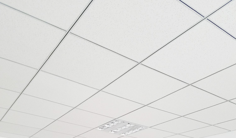 批发绿色环保型高强度硅钙天花板 防潮隔热吊顶天花板建材销售