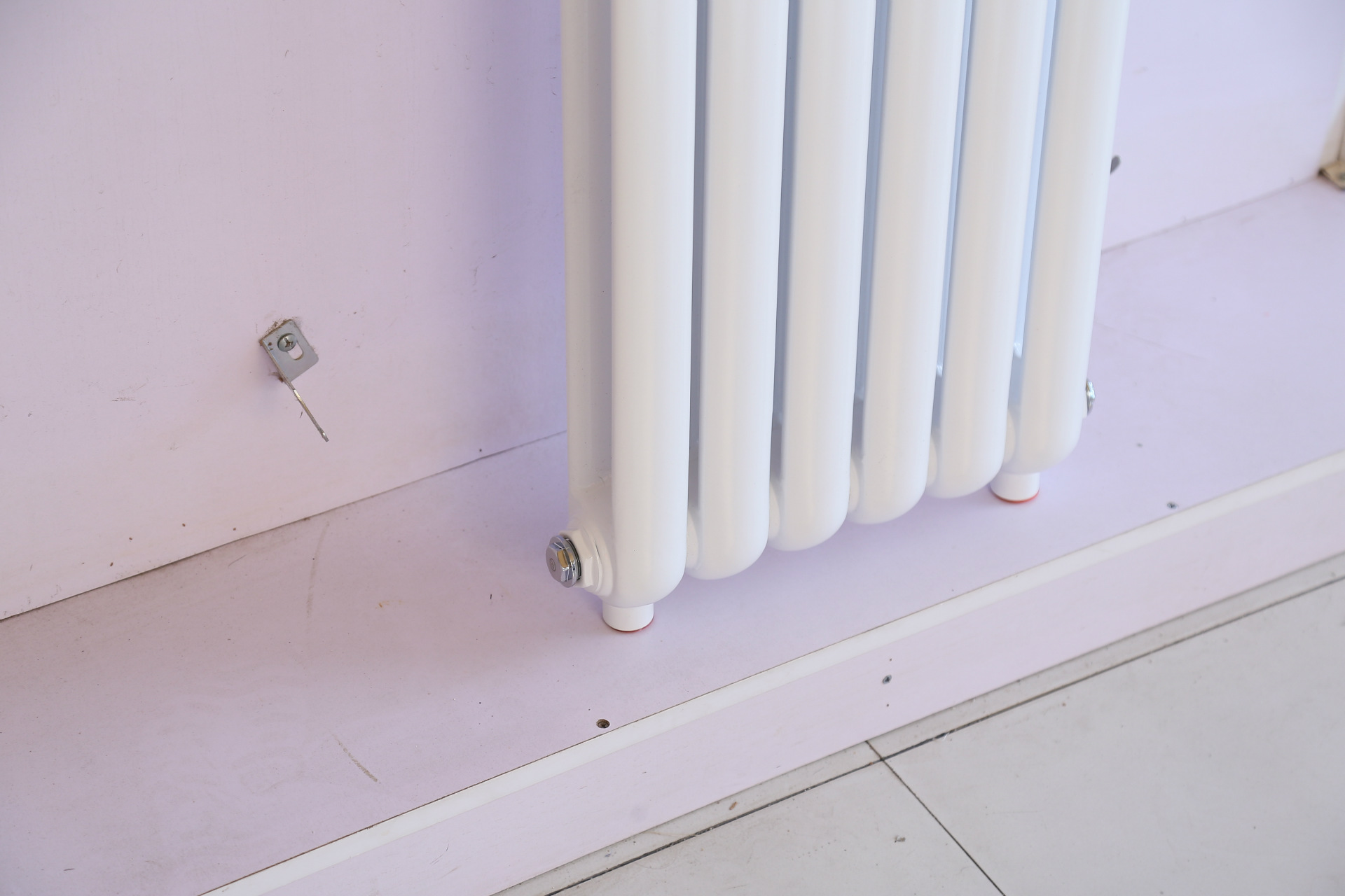 厂家直销 支持定做 钢制柱式散热器 家用暖气片 承接中小型.