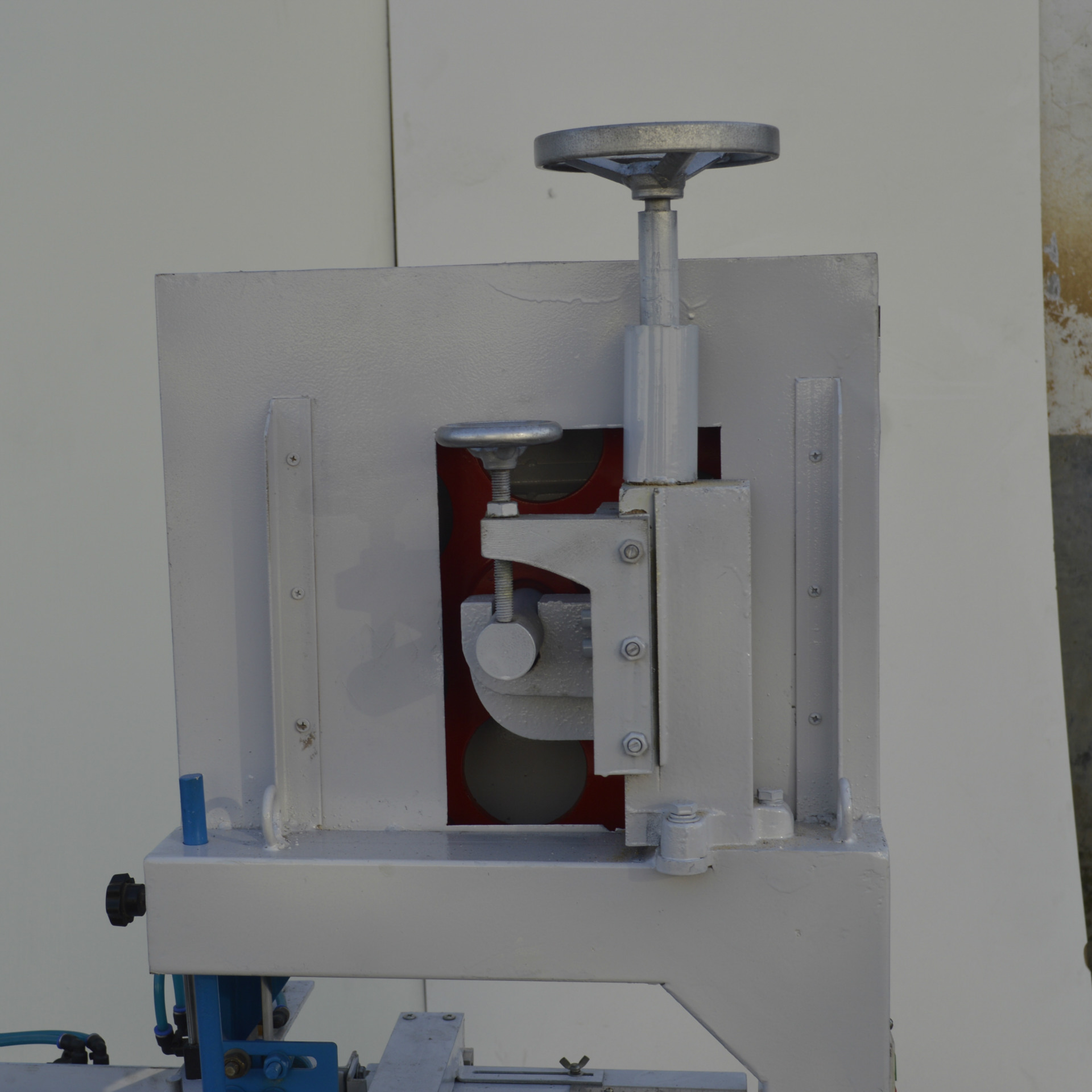 艾条机安全实用手动气动自动家用切艾柱机器 本设备为家用艾厂小型