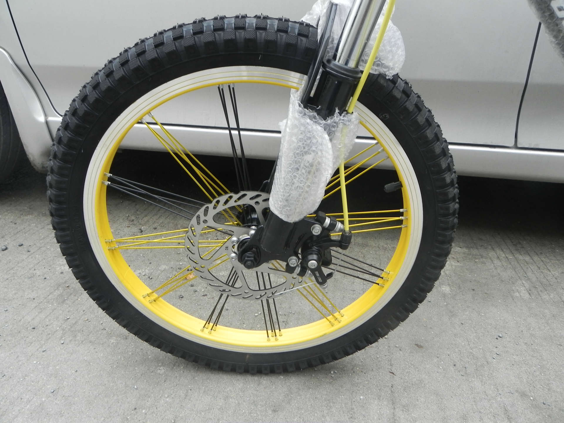 兰鼠20寸小星星连体自行车