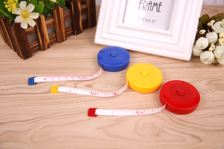 自动伸缩型卷尺 多用途塑料皮尺量衣尺/可爱迷你小软尺 可印logo