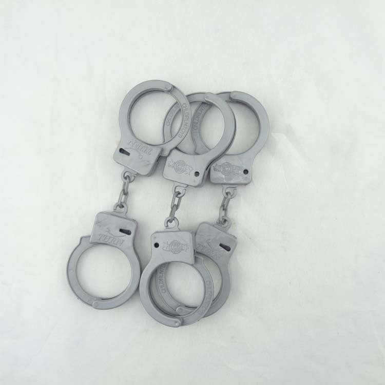 警察场景手铐警徽 儿童塑料小手铐口哨演出道具过家家玩具赠品促