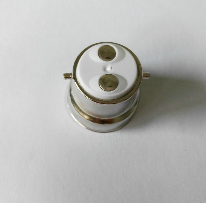 普正直销b22铁镀镍免焊灯头,b22免焊灯头,b22灯头