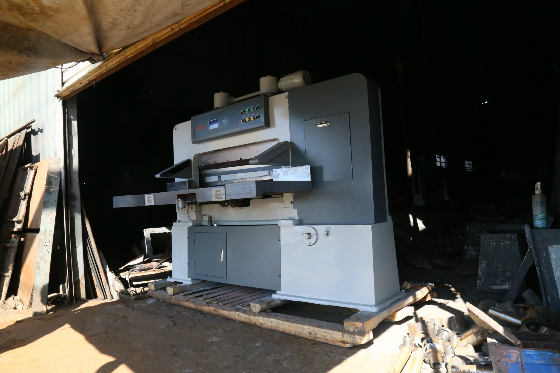 供应 960c数显切纸机 造纸厂切纸机 包装切纸机