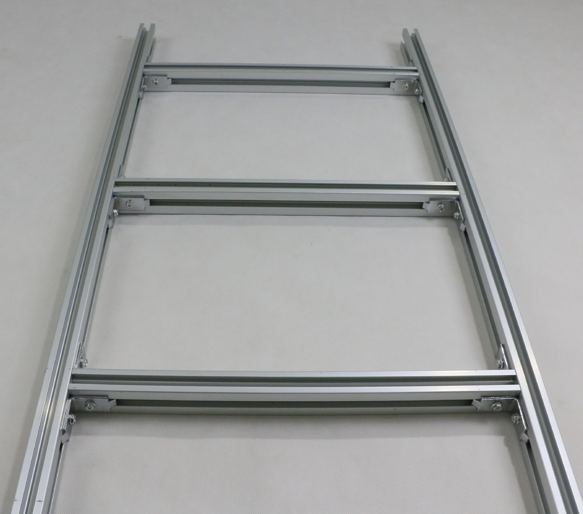 供应dxdx型铝合金走线架 机房布线 理线架 爬线架 4c走线架