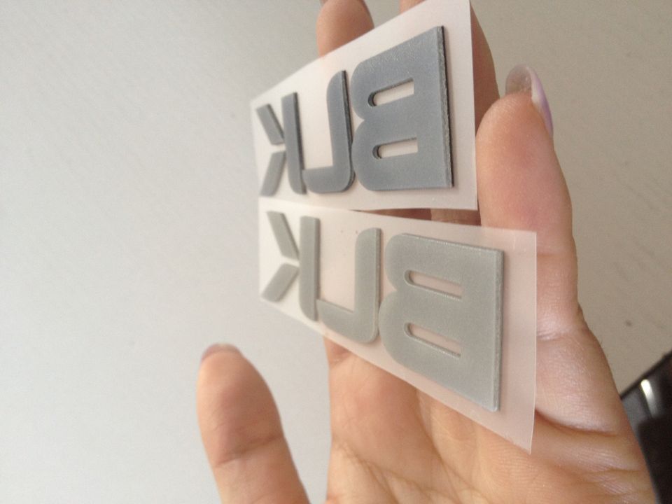 厂家供应硅胶热转印标 服装硅胶热转印标