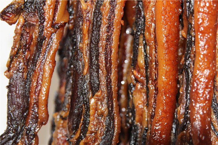 新港腊味广式腊肠香肠腊肉广东农家土猪手工自制生晒五花腊肉