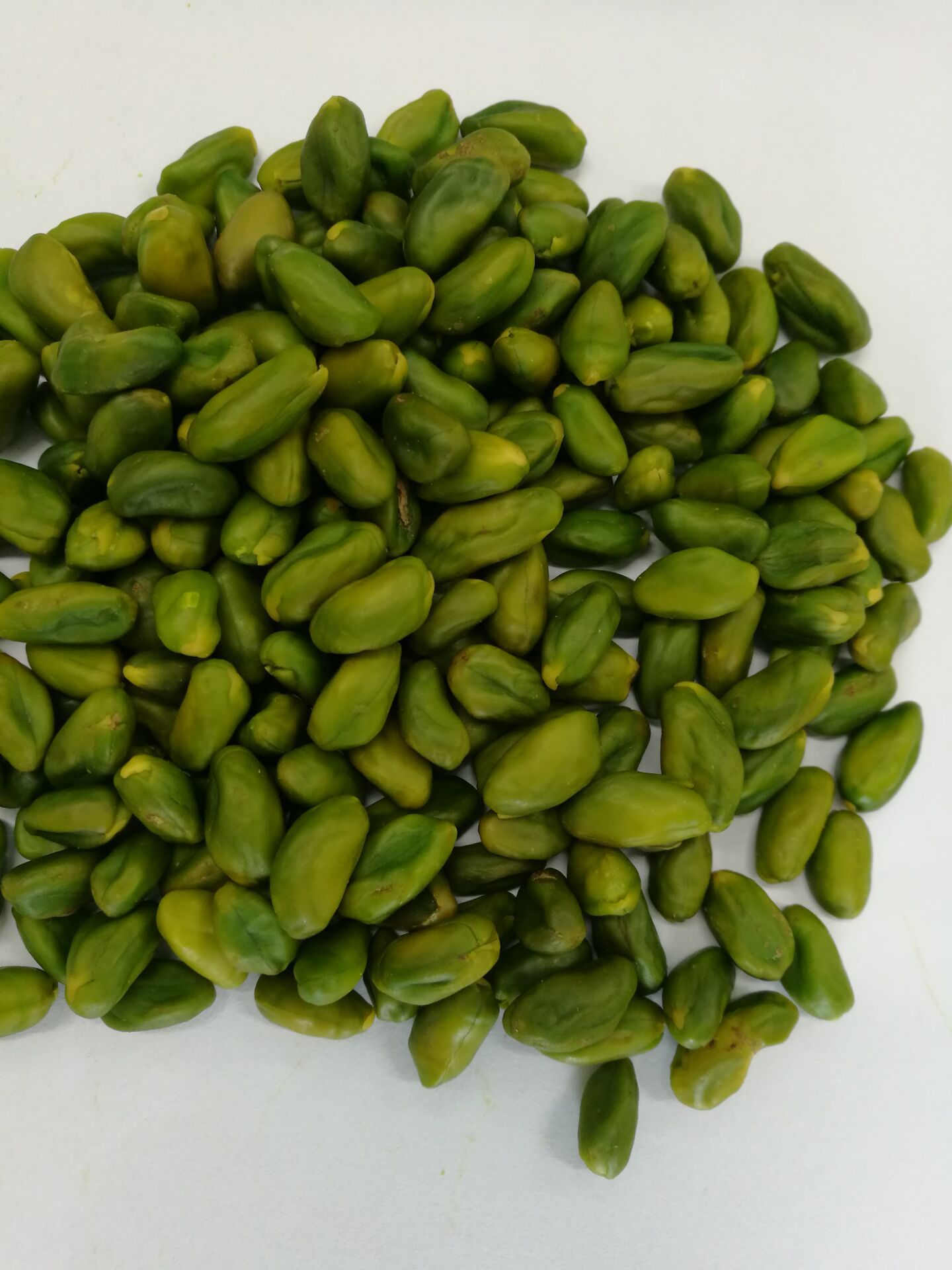 黄绿色去壳开心果开心果仁干度高松脆可口回味悠长开心果