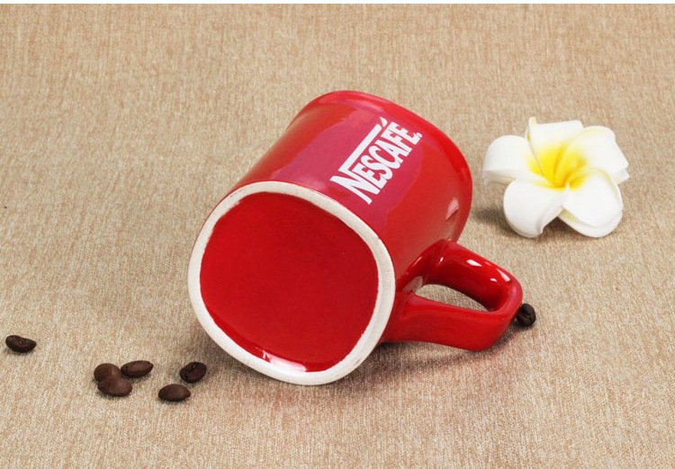 雀巢红色咖啡杯 日用礼品广告赠品陶瓷水杯 定制 广告促销礼品杯