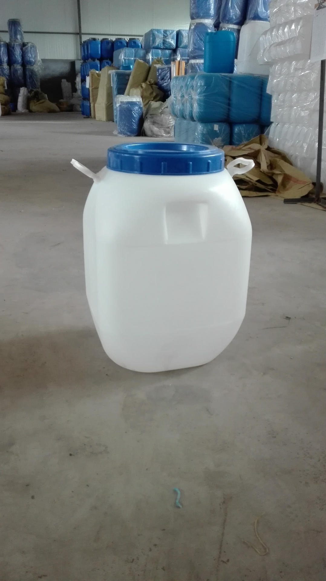 厂家专业供应50l大口塑料桶好品质50升塑料桶工艺精良价格合理