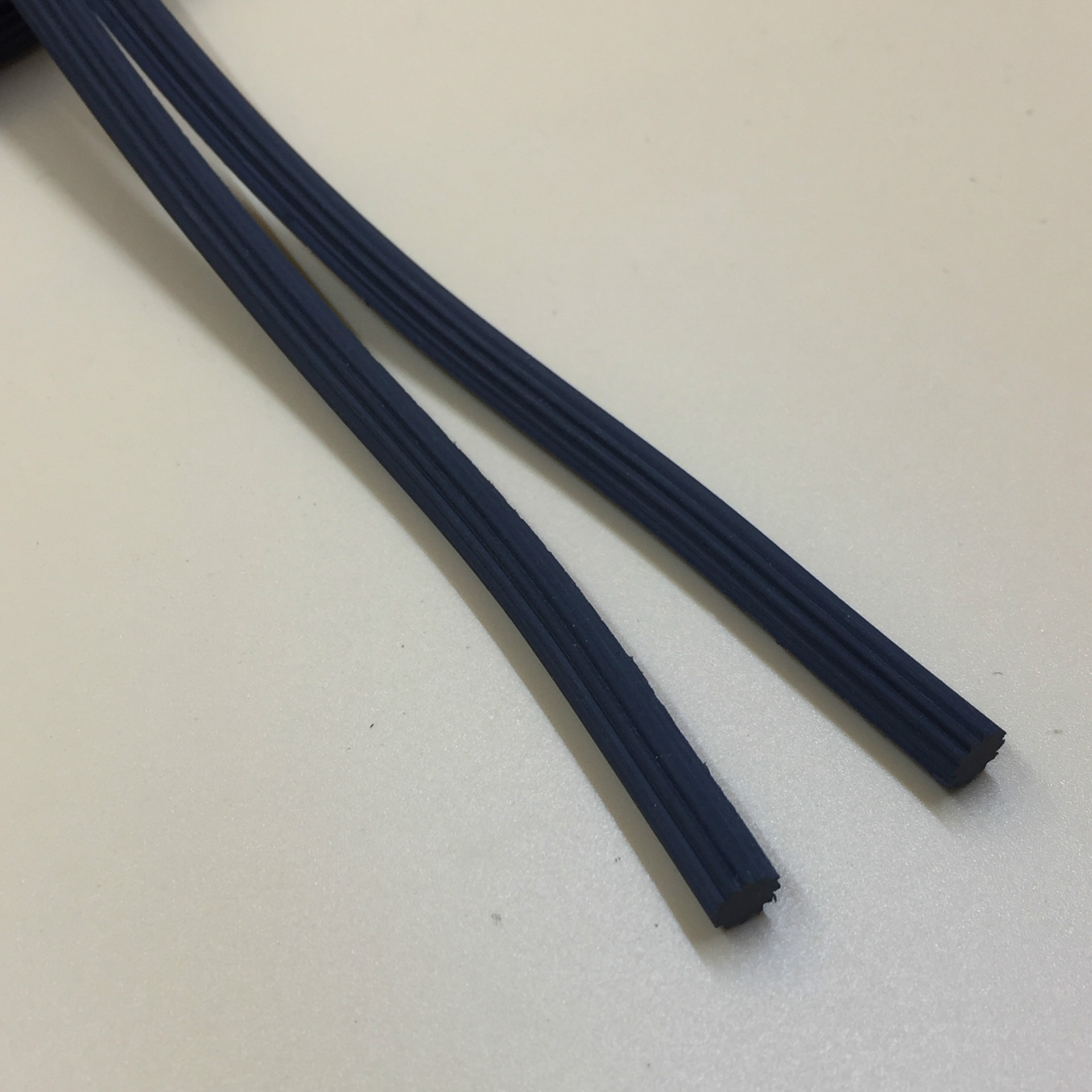 门窗密封橡胶条 门窗纱条 pvc胶条 三元乙丙橡胶条 纱窗压条