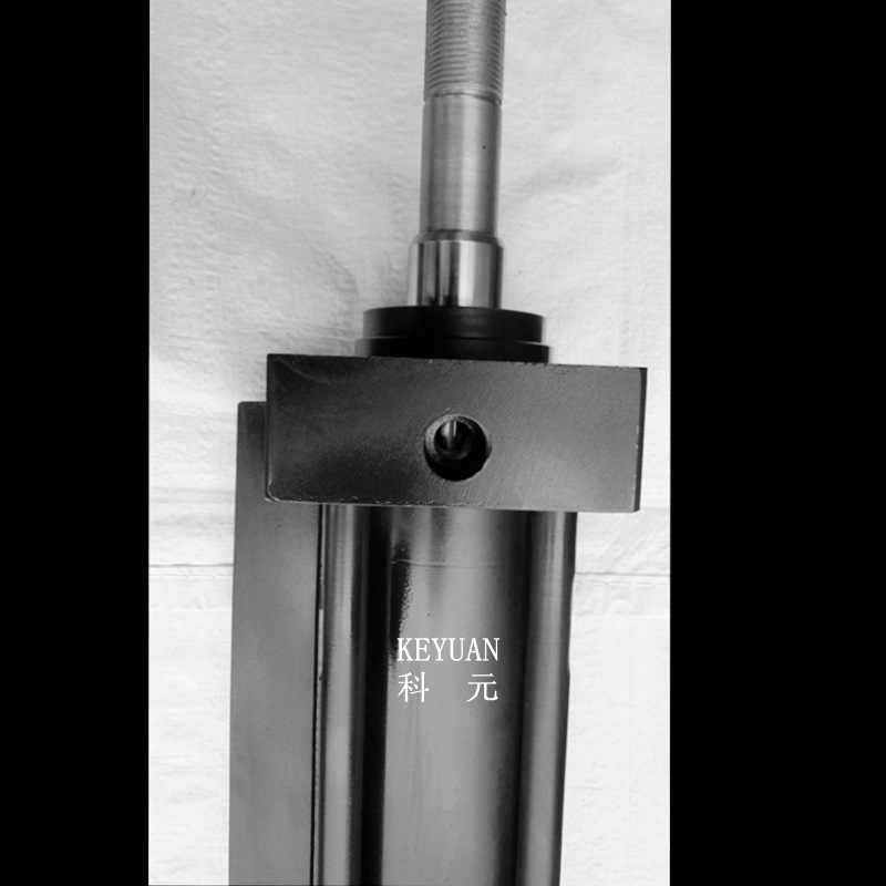 厂家定做:法兰式拉杆油缸