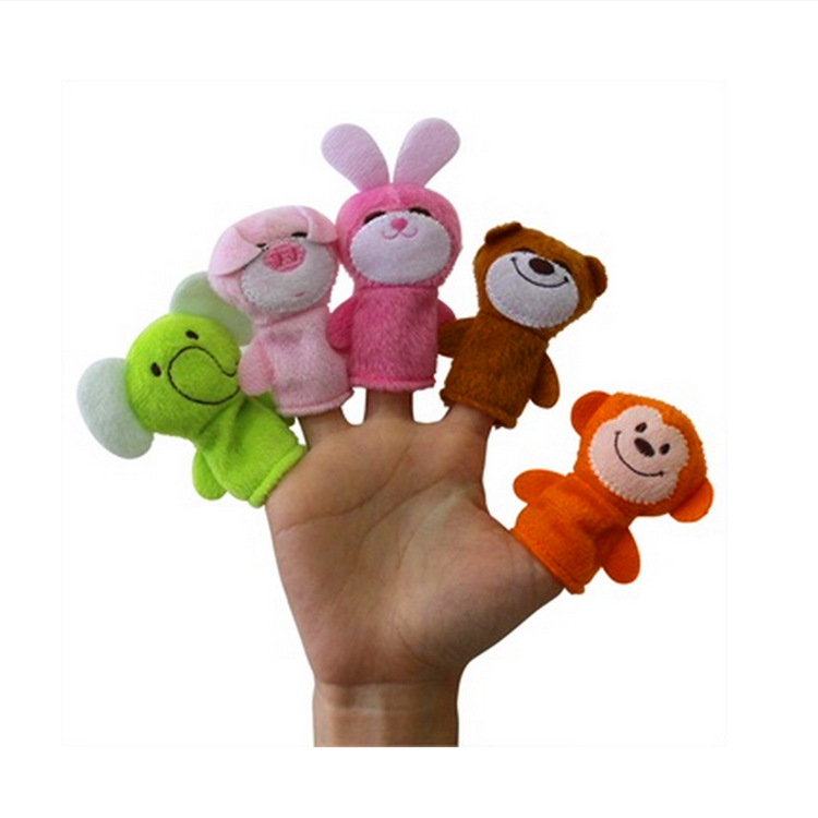 厂家直销8厘米三只吊带小猪公仔手指偶混色动物婴儿手指玩偶