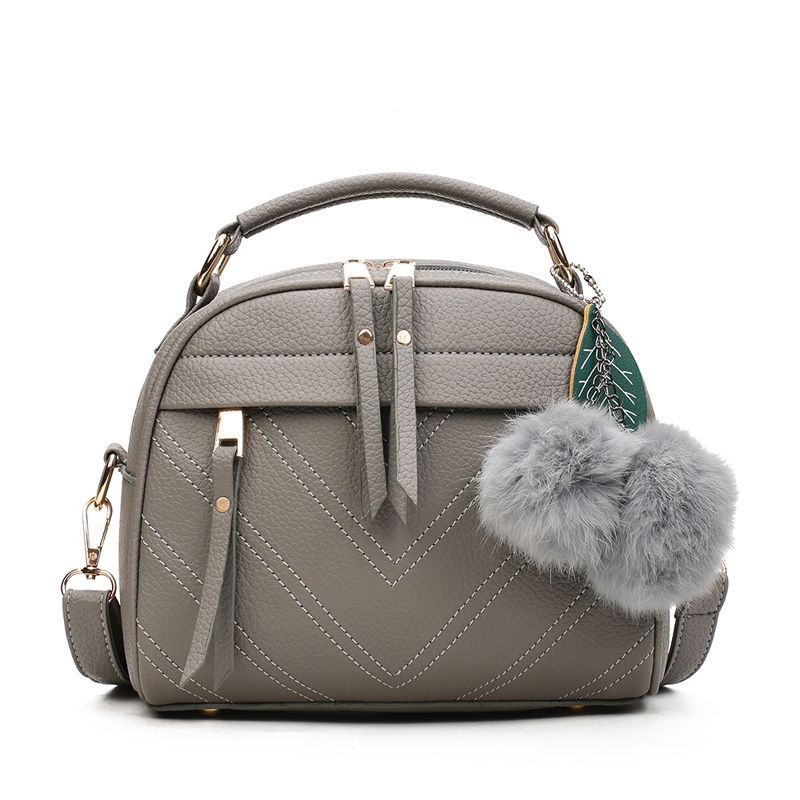 2019 Spring and Summer Tide Women's Bag Korean Style Fuzzy Ball Pendant Fashion Portable Shoulder Messenger Bag Ladies Bag