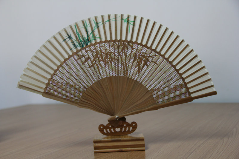 中国风会销礼品扇子 竹制工艺品竹片折叠扇 镂空雕刻全竹扇定做