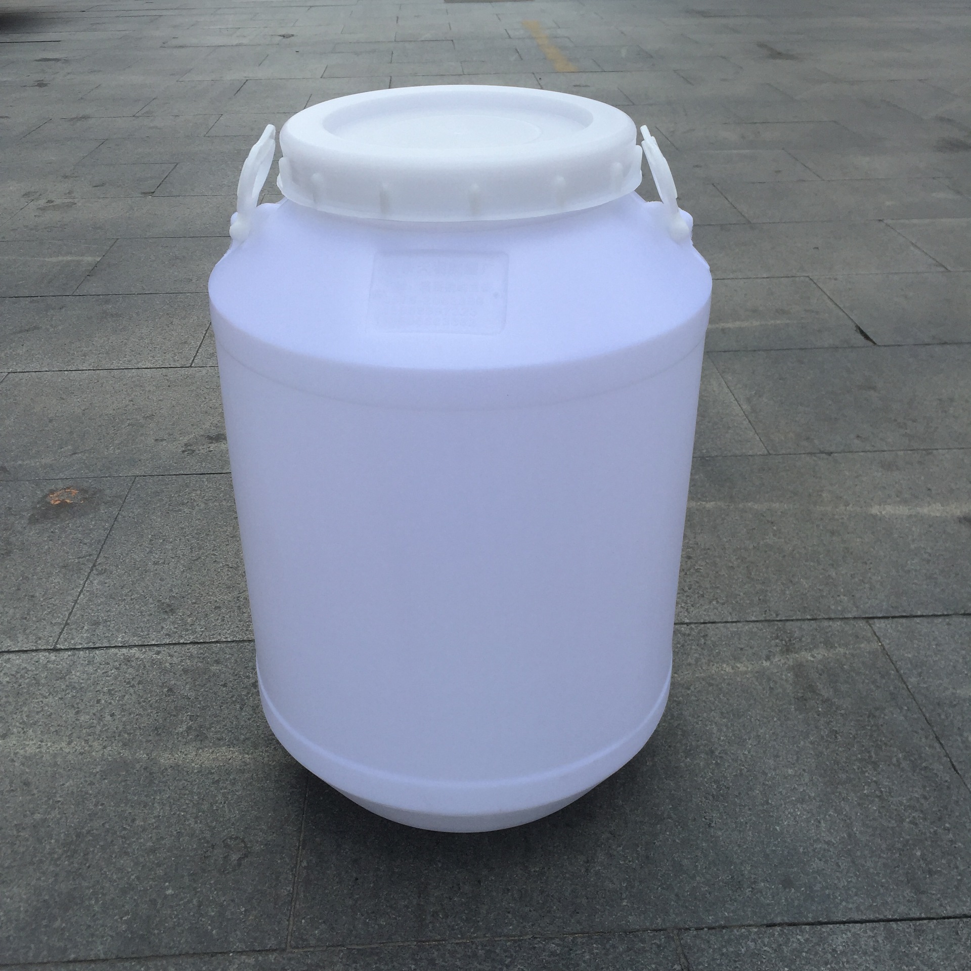 厂家批发 60l大口 食品专用塑料桶