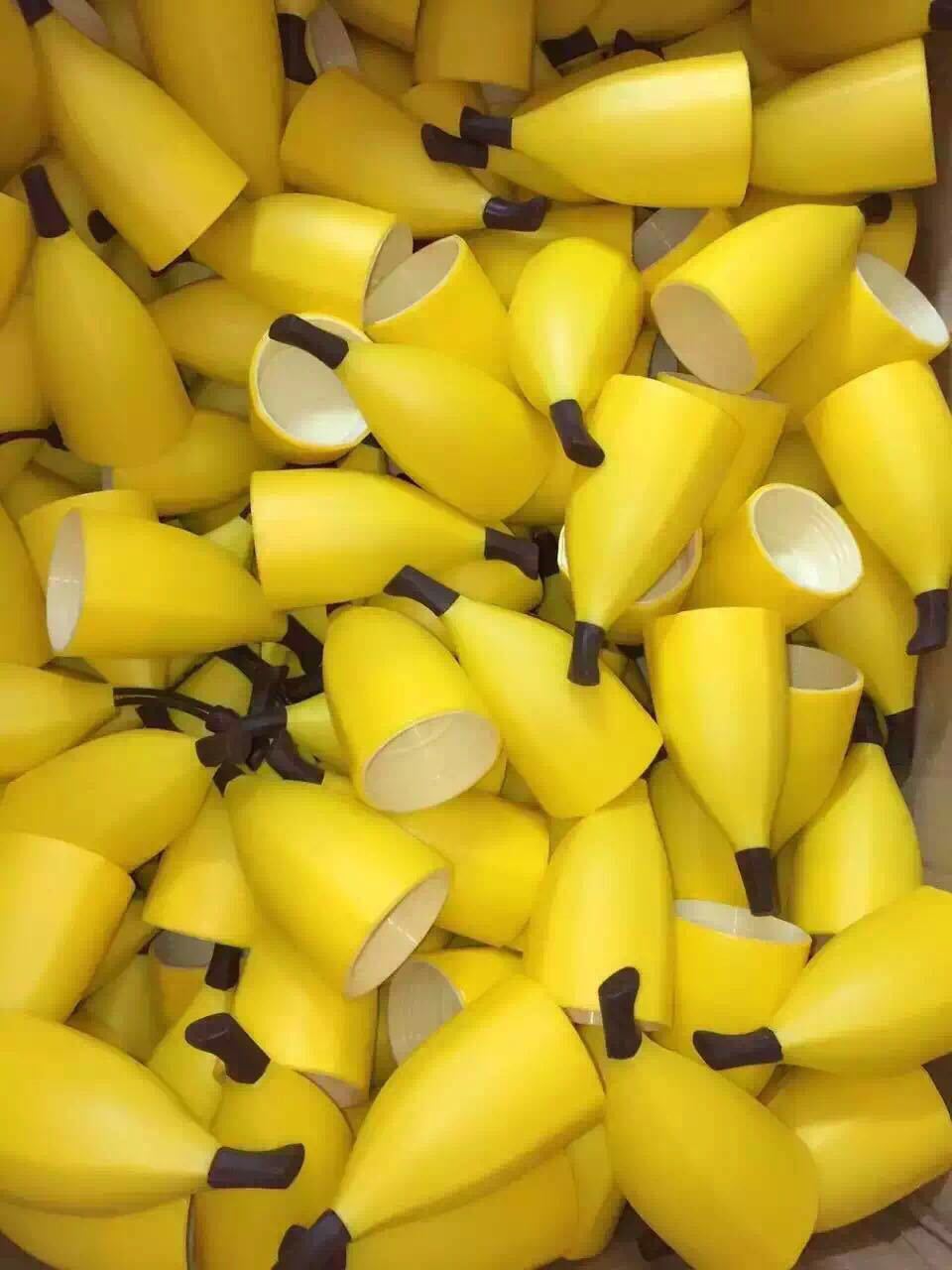 创意新品香蕉杯 卡通带盖安全环保塑料杯 logo印制订做水杯批发