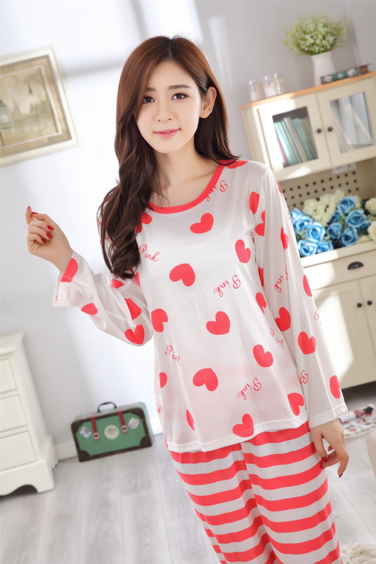 2016秋季新款韩版女士睡衣长袖牛奶丝睡