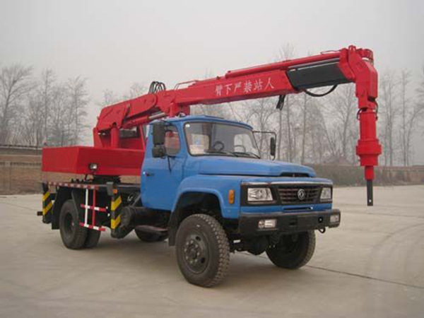 地锚车,地锚车生产厂家,地锚车价格低廉,地锚车促销