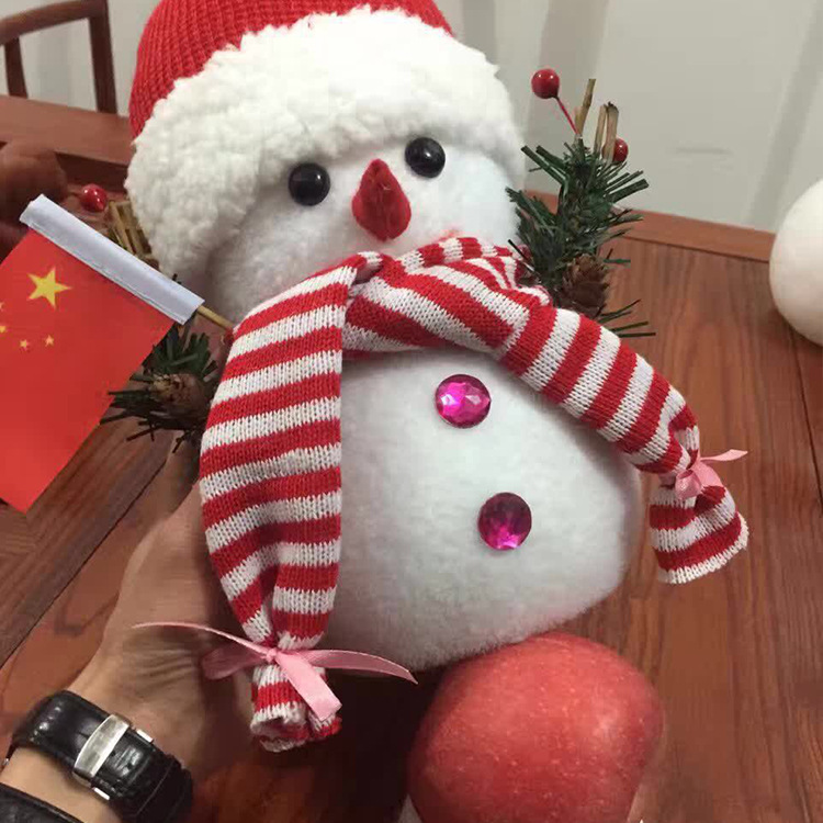 中国雪人植绒公仔玩具 平安夜圣诞节礼物可装礼品 仿真圣诞雪人