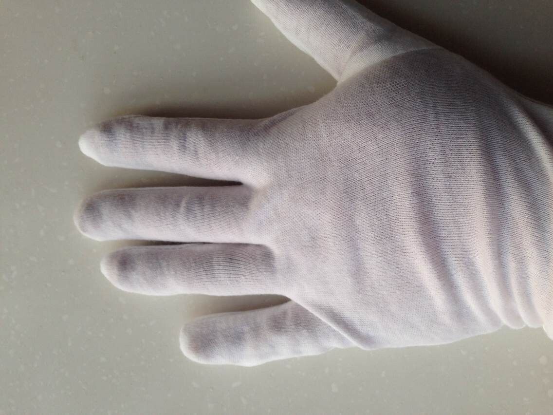 厂家直销加密棉纱耐磨劳保防护手套 批发便宜纱线沙手套劳保用品-中国