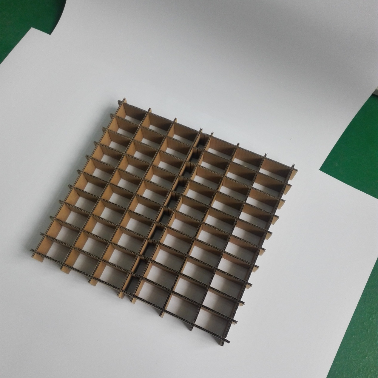 现货厂家直销 订做三层五层七层瓦楞纸板隔板衬板垫片