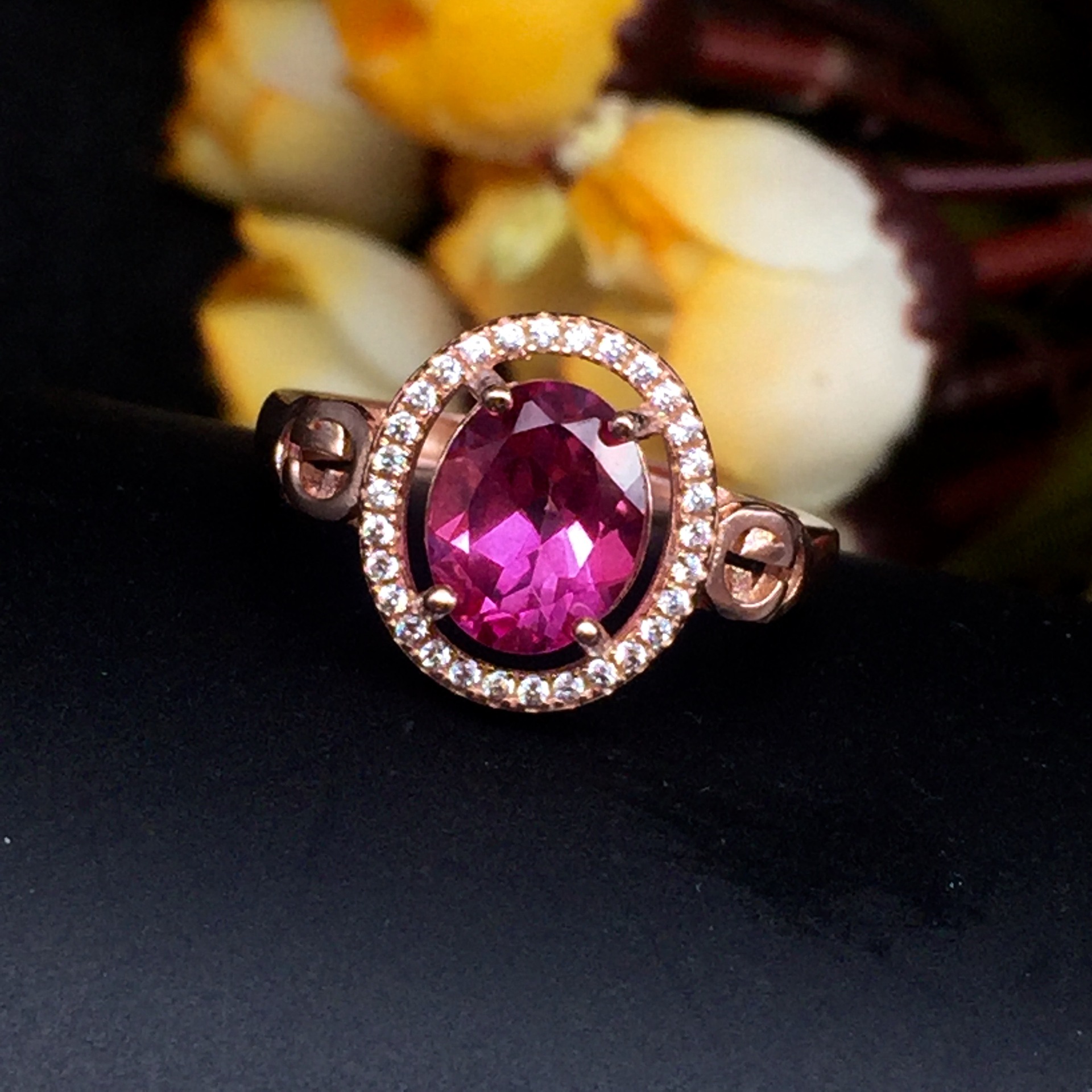 彩宝首饰 925银镶天然粉托帕石戒指 简单大方批发一件代发