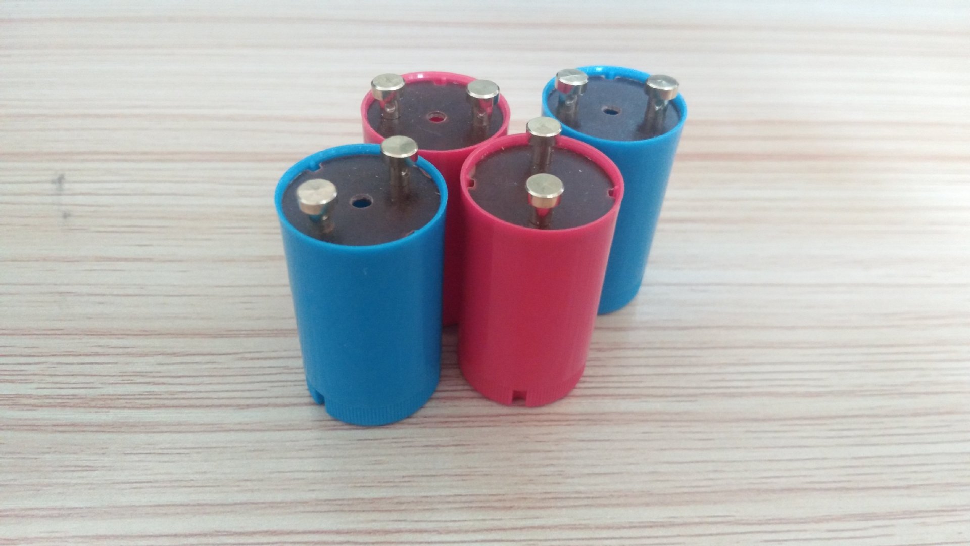 厂家热销 高品质启辉器 环保型短接启辉器 led专用启辉器