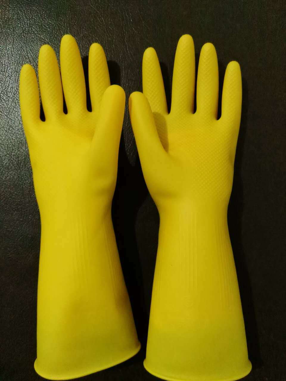南洋牌耐酸碱腐蚀化工橡胶乳胶劳保加长加厚纯胶工业牛筋手套批发