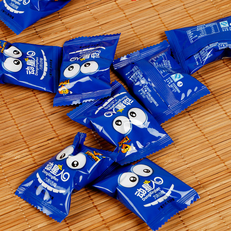 动心一族动星人系列九制话梅加应子情人梅美心葡萄梅子香草榄零食