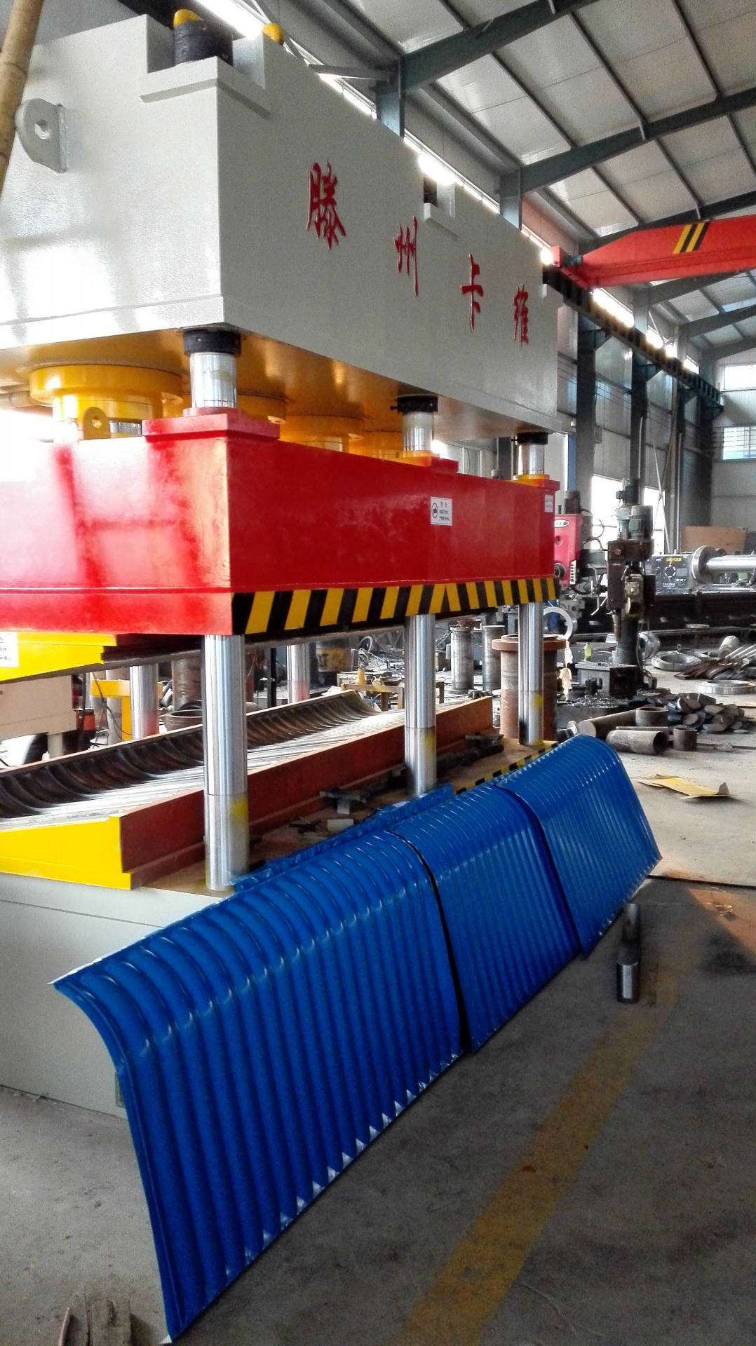 【新型专利】2000吨门板压花机 防盗门压花机 铁皮压花机