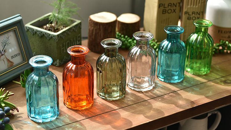 8cm 底部直径约7cm 瓶五彩玻璃瓶小口玻璃瓶装饰 创意创意装饰品图片