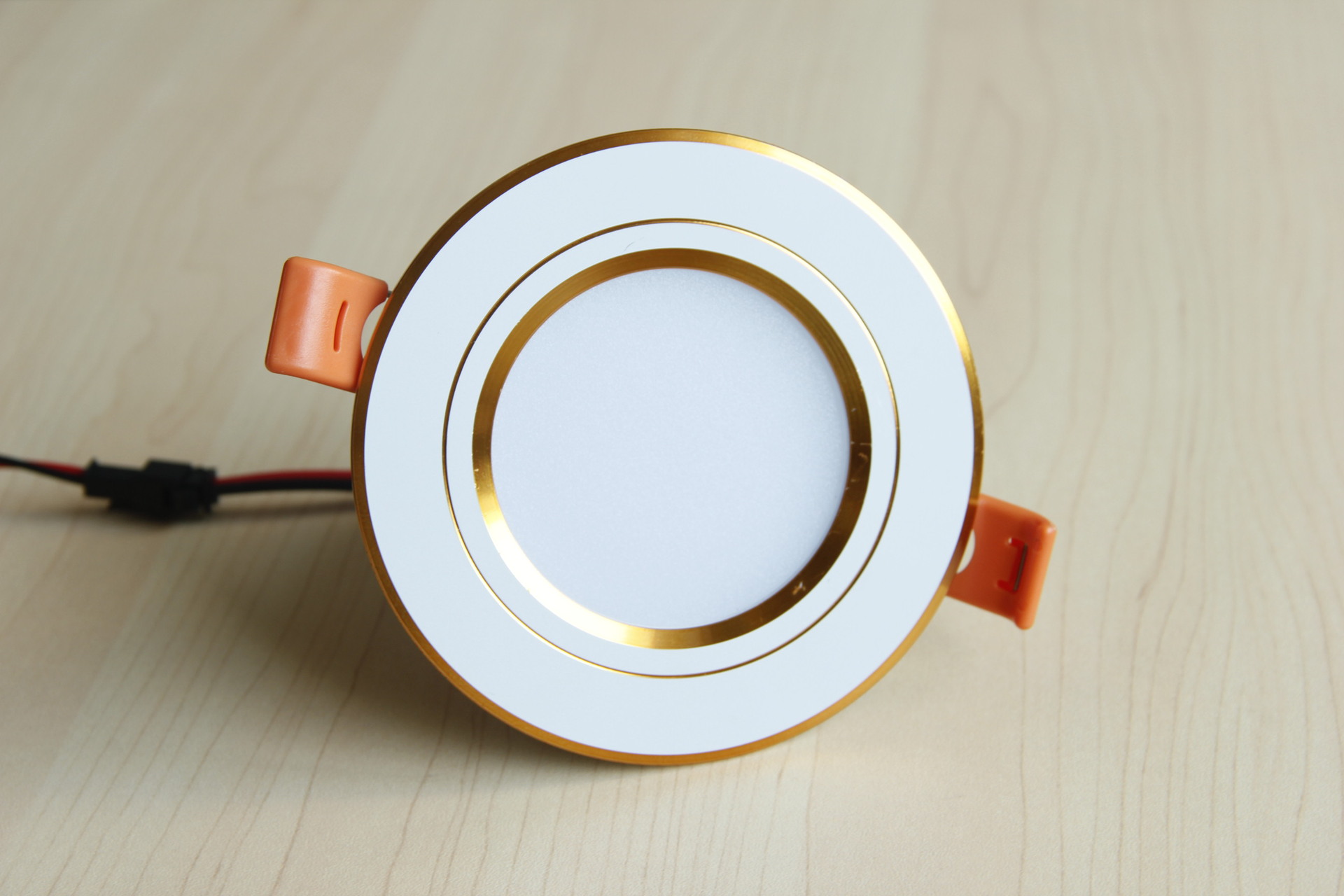 三马led筒灯3w三色客厅吊顶天花灯2.