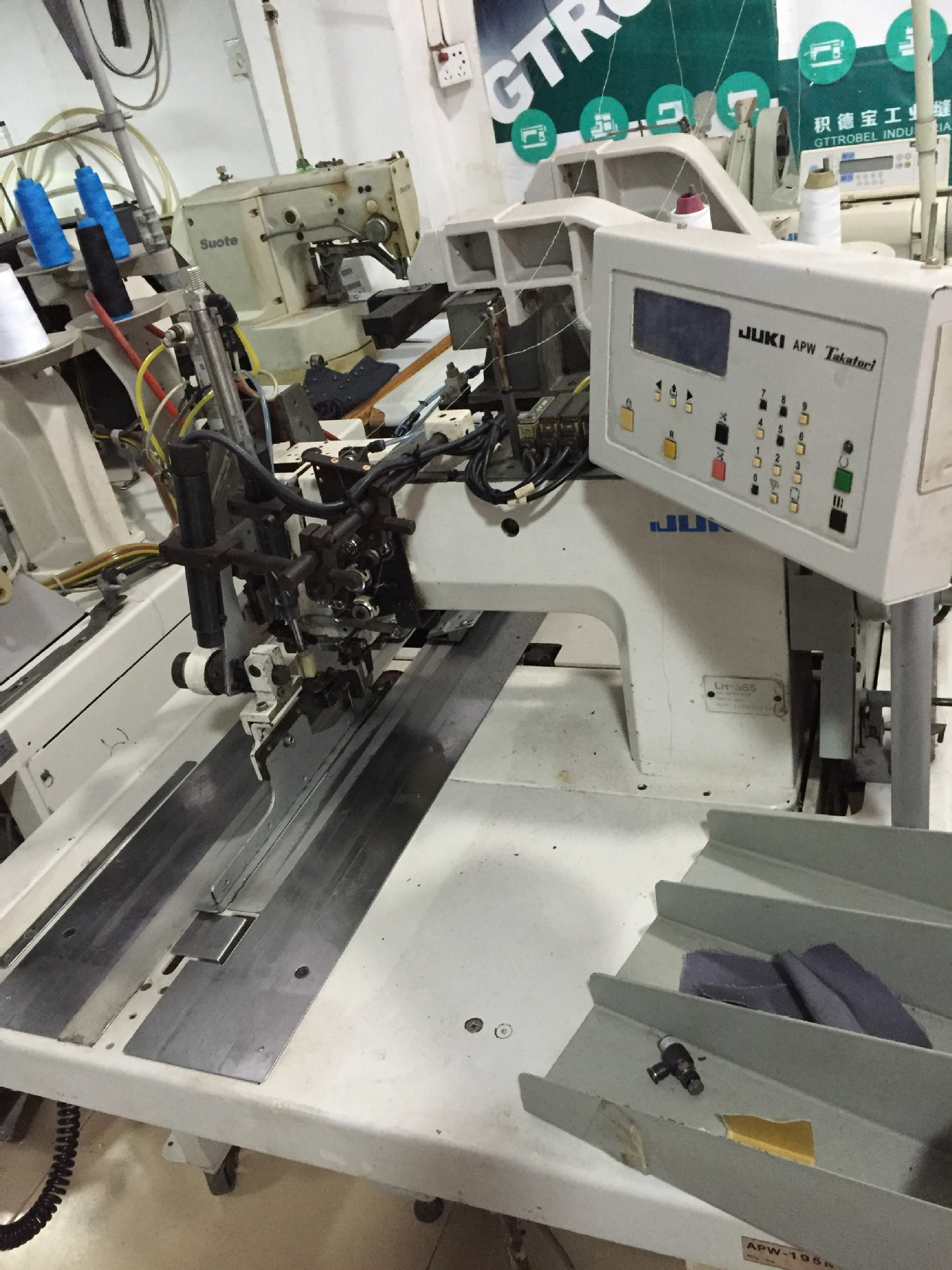 供应二手原装进口重机195开袋机 各种工业服装厂二手开袋机