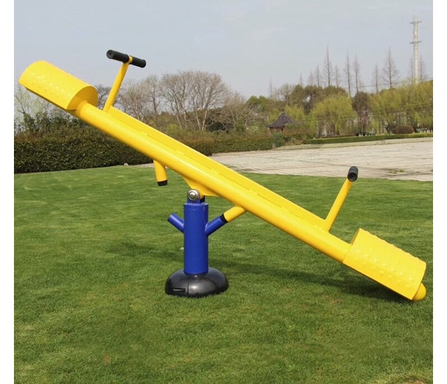 小区 操场 公园 户外健身器材 体育跷跷板