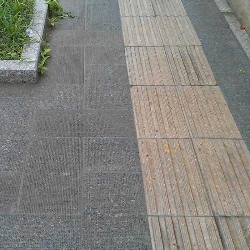 芝麻灰盲道板 灰色花岗岩工程板 山东芝麻灰花岗岩供应商