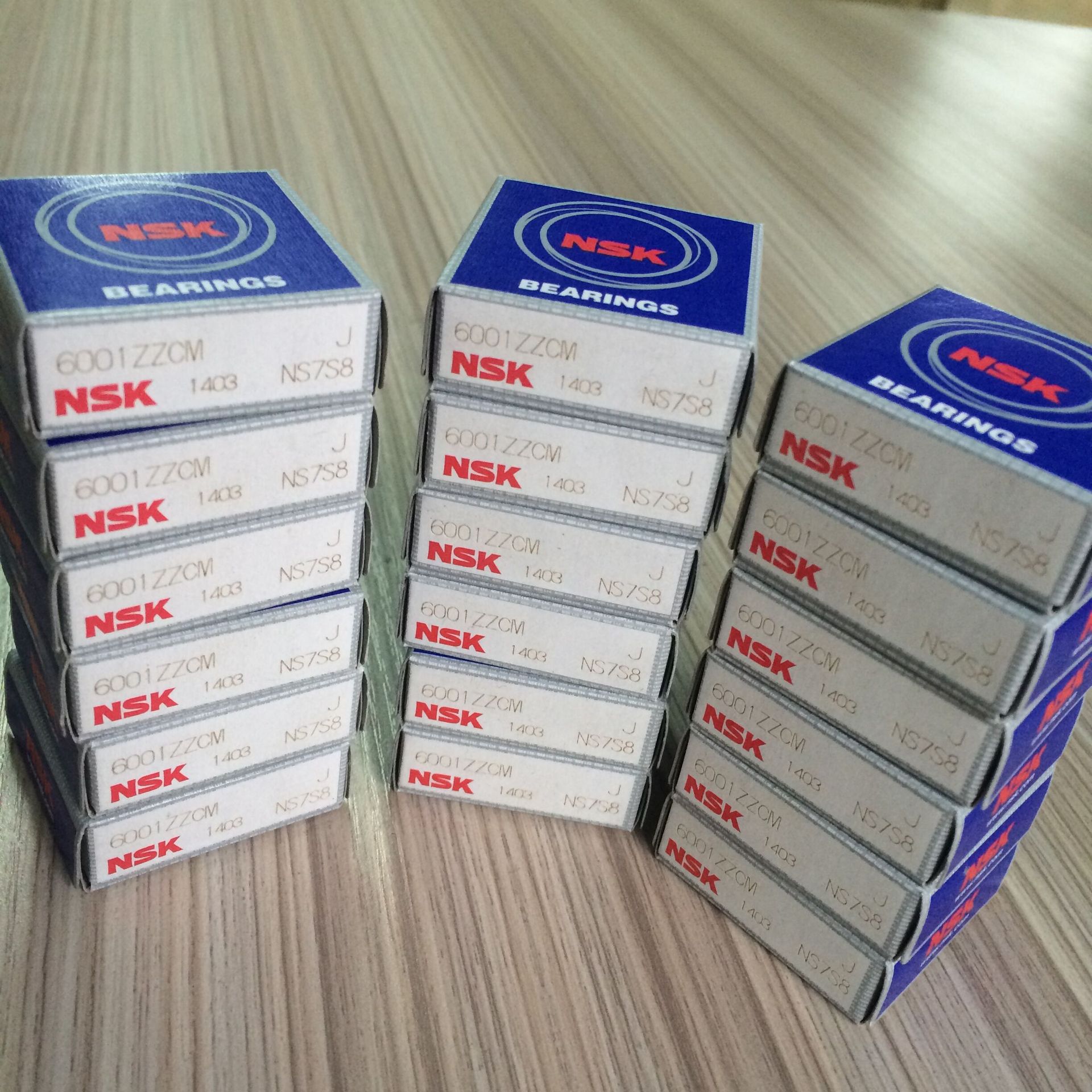 nsk原装进口轴承,微型深沟球轴承6001zz