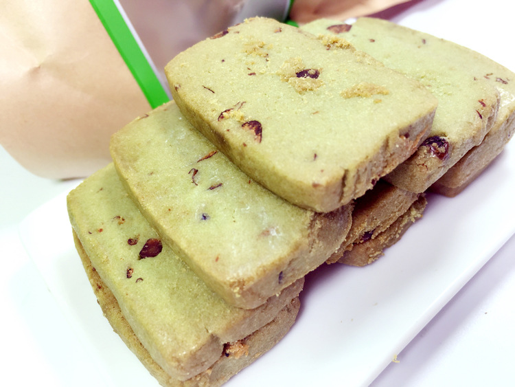 罐装 纯手工抹茶红豆曲奇饼干休闲零食代理一件代发批发220g