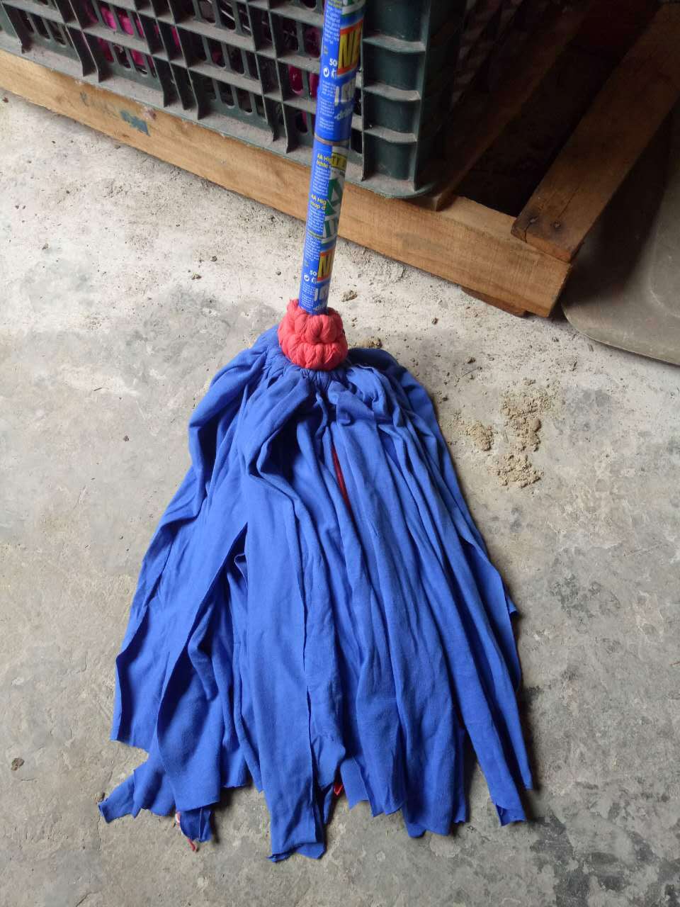 手工传统拖把 耐用木扎 扎铁丝吸水棉线碎布拖布 老式木纹杆拖把