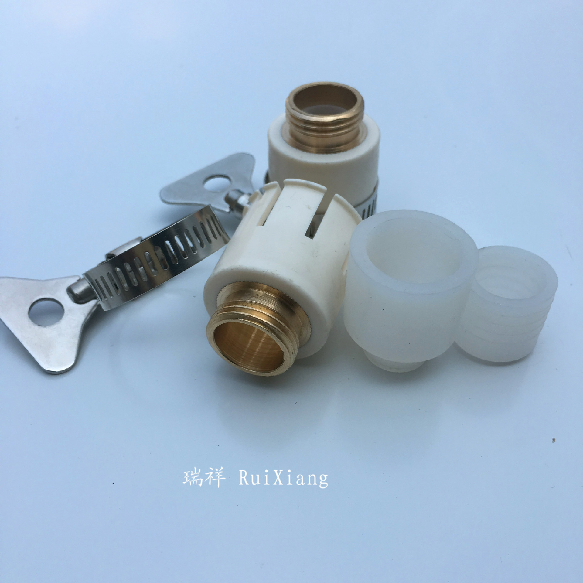新款第三代水龙头铜外牙接头塑料八爪不漏水