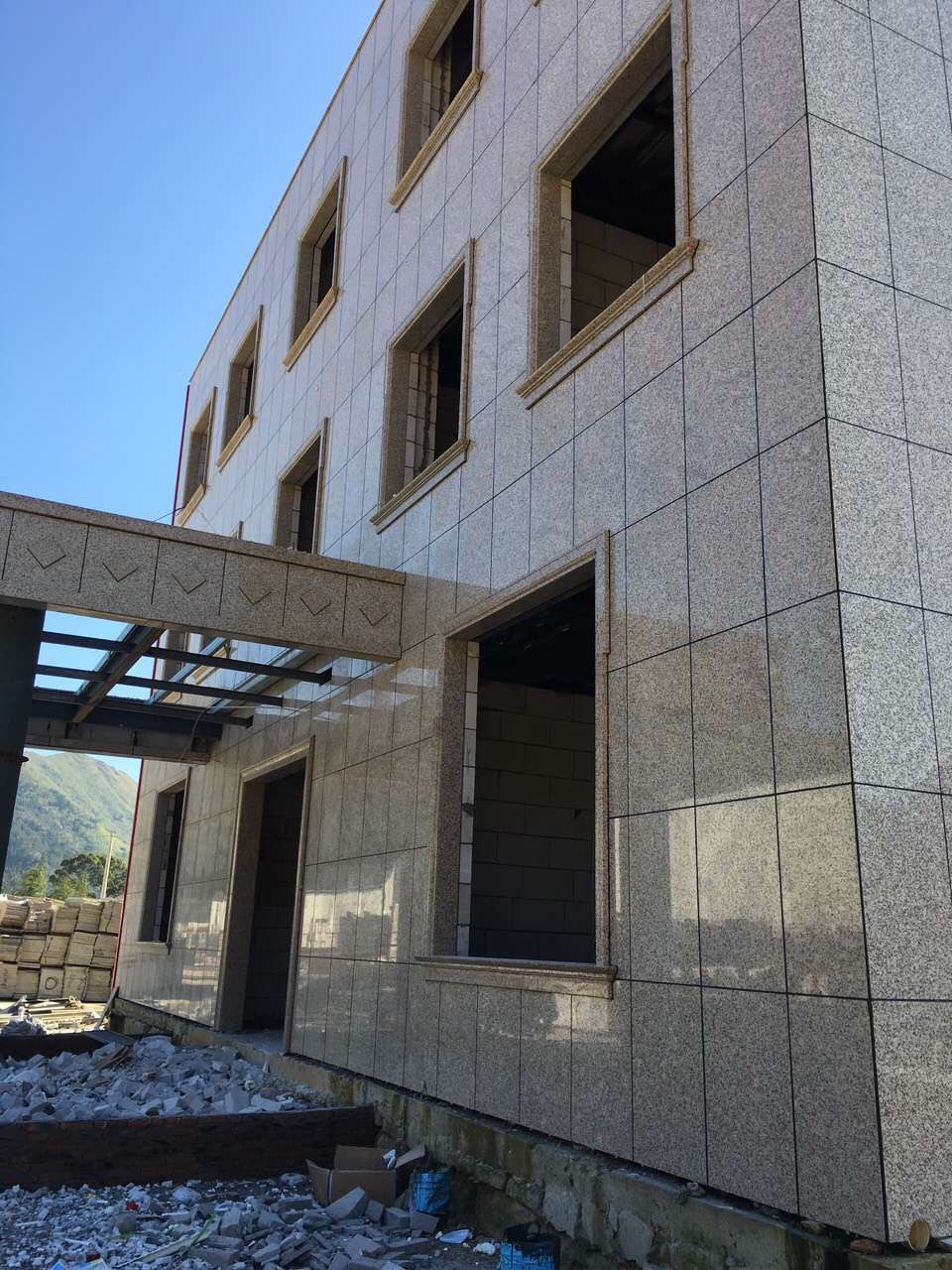 云浮黄色石材帝王金 金黄色花岗岩 酷似金钻麻海地金钻超越黄.