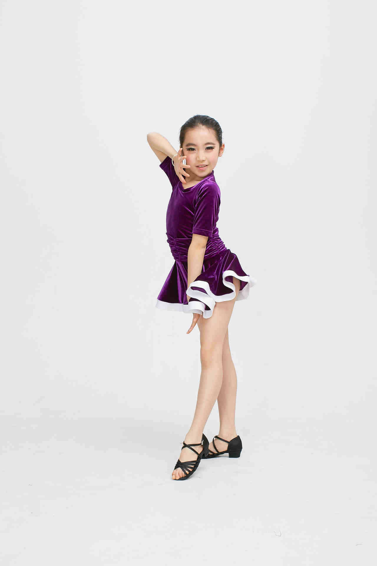 新款六一儿童小苹果舞蹈服 女童走秀拉丁舞舞演出服装批发