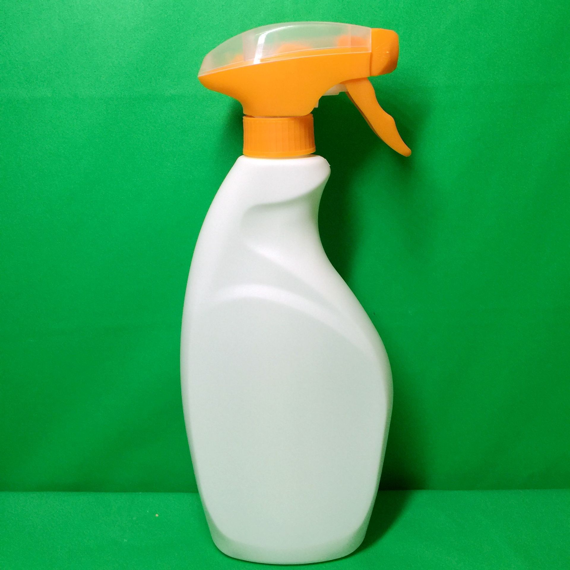 500ml手枪喷雾瓶 威猛油污净瓶 500清除甲醛喷雾剂瓶 pe塑料喷瓶