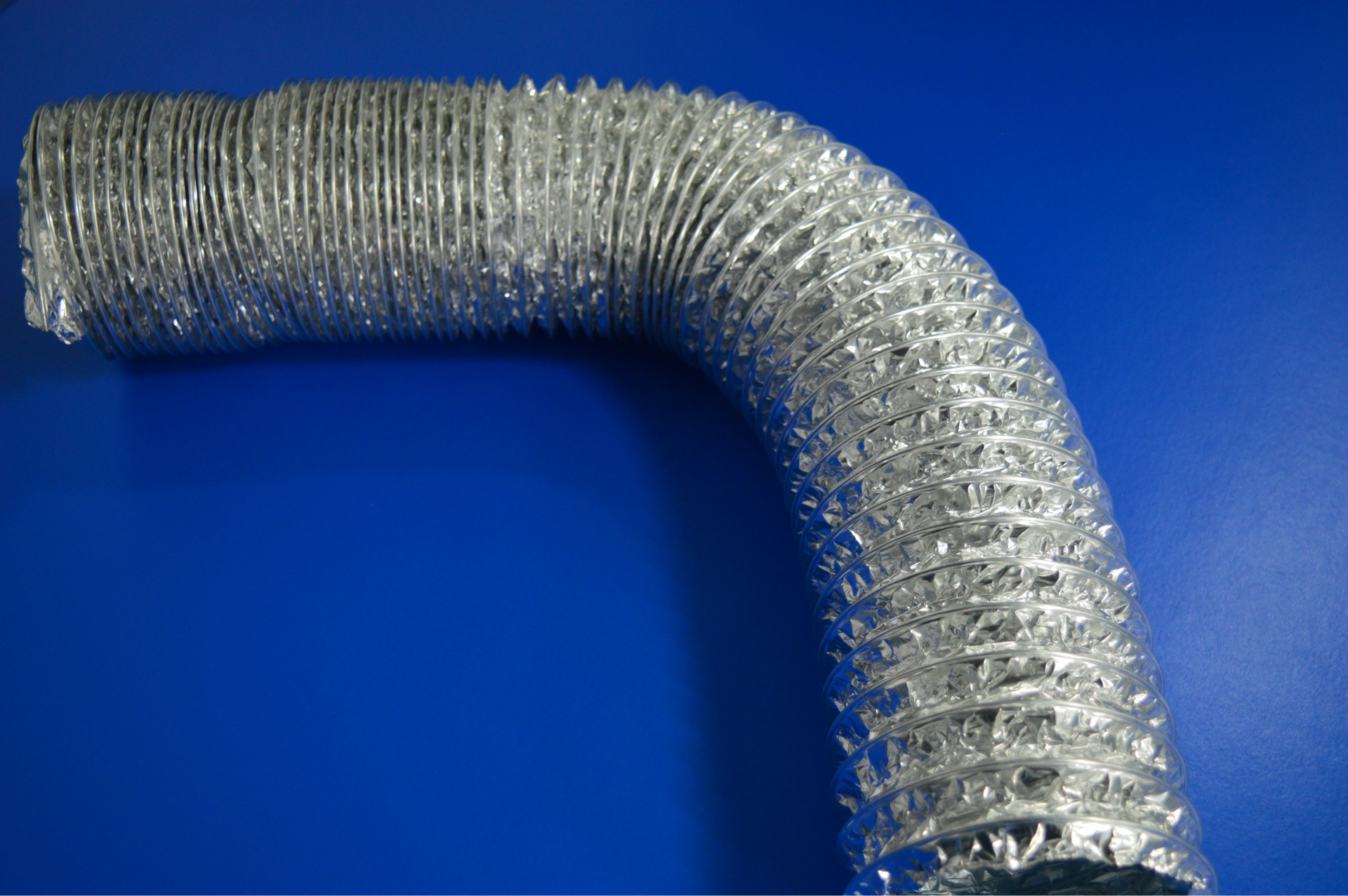 厂家可定可批无有毒气体双面铝箔风管波纹软管伸缩铝箔油烟机管