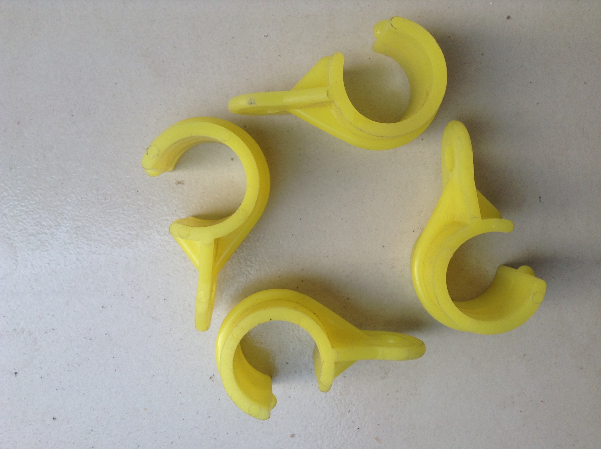 禽类专用料线水线c钩 挂钩 厂家直销水线配件 畜禽水线挂钩