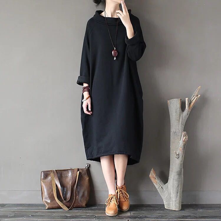宽松套头不规则盆领纯棉卫衣连衣裙 面料:棉类混纺 风格:文艺 款式