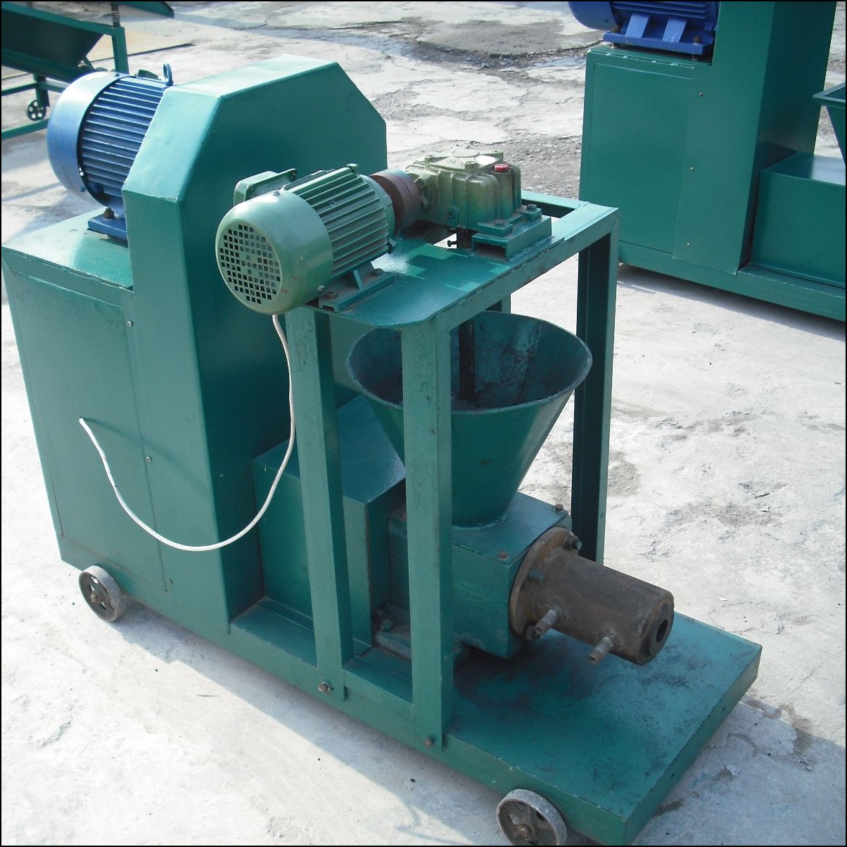 如实描述 小型机制木炭生产全套设备 烧烤无烟木炭机 环保认证