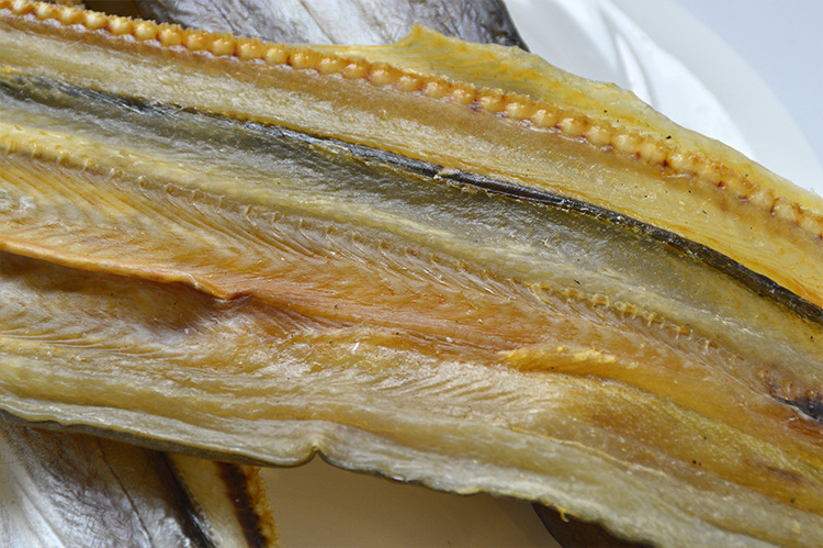 浙江正龙海鲜干货批发淡晒鳗鱼干自然风干海鳗鲞5kg