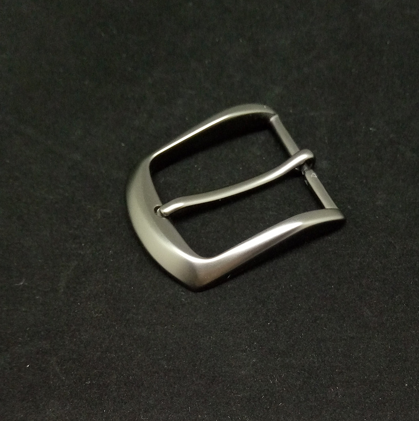 厂家直销 35mm锌合金皮带扣 单针扣西装扣 定制款