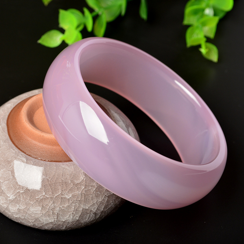 厂家供应精品加宽加厚玉髓手镯 女款浅粉色芙蓉玉镯子批发